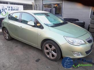 Opel Astra Astra J (PC6/PD6/PE6/PF6), Hatchback 5-drs, 2009 / 2015 1.4 Turbo 16V picture 11