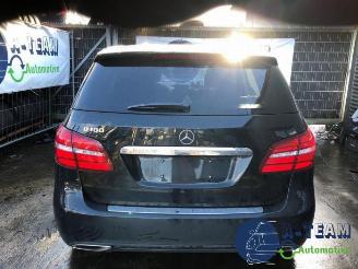 Mercedes B-klasse B (W246/W242), Hatchback, 2011 / 2018 1.6 B-180 BlueEFFICIENCY Turbo 16V picture 2