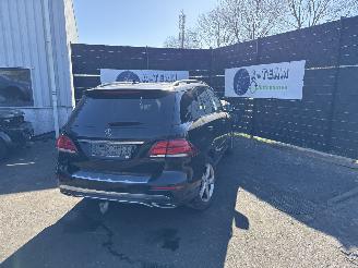 krockskadad bil auto Mercedes GLE GLE 300d 2.0 4-Matic 2016/6