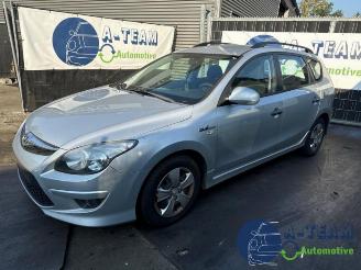 Hyundai I-30 i30 Crosswagon (WWH), Combi, 2007 / 2012 1.4 CVVT 16V picture 5