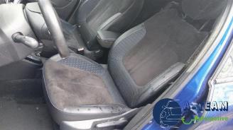 Renault Captur Captur (2R), SUV, 2013 1.3 TCE 150 16V picture 20