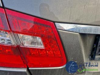 Mercedes E-klasse E (W212), Sedan, 2009 / 2016 E-550 5.5 V8 32V 4-Matic picture 10