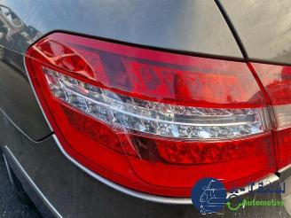 Mercedes E-klasse E (W212), Sedan, 2009 / 2016 E-550 5.5 V8 32V 4-Matic picture 8