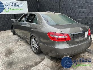 Mercedes E-klasse E (W212), Sedan, 2009 / 2016 E-550 5.5 V8 32V 4-Matic picture 3