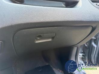 Kia Sportage Sportage (JE), Terreinwagen, 2004 / 2010 2.0 CVVT 16V 4x2 picture 24