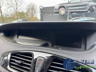 Renault Grand-scenic Grand Scenic III (JZ), MPV, 2009 / 2016 2.0 16V CVT picture 21