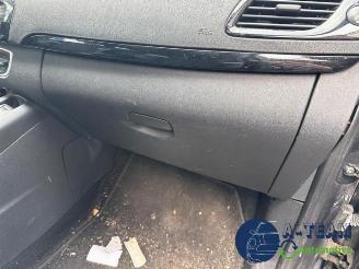 Renault Grand-scenic Grand Scenic III (JZ), MPV, 2009 / 2016 2.0 16V CVT picture 27