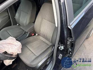 Opel Astra Astra J Sports Tourer (PD8/PE8/PF8), Combi, 2010 / 2015 1.4 Turbo 16V picture 15