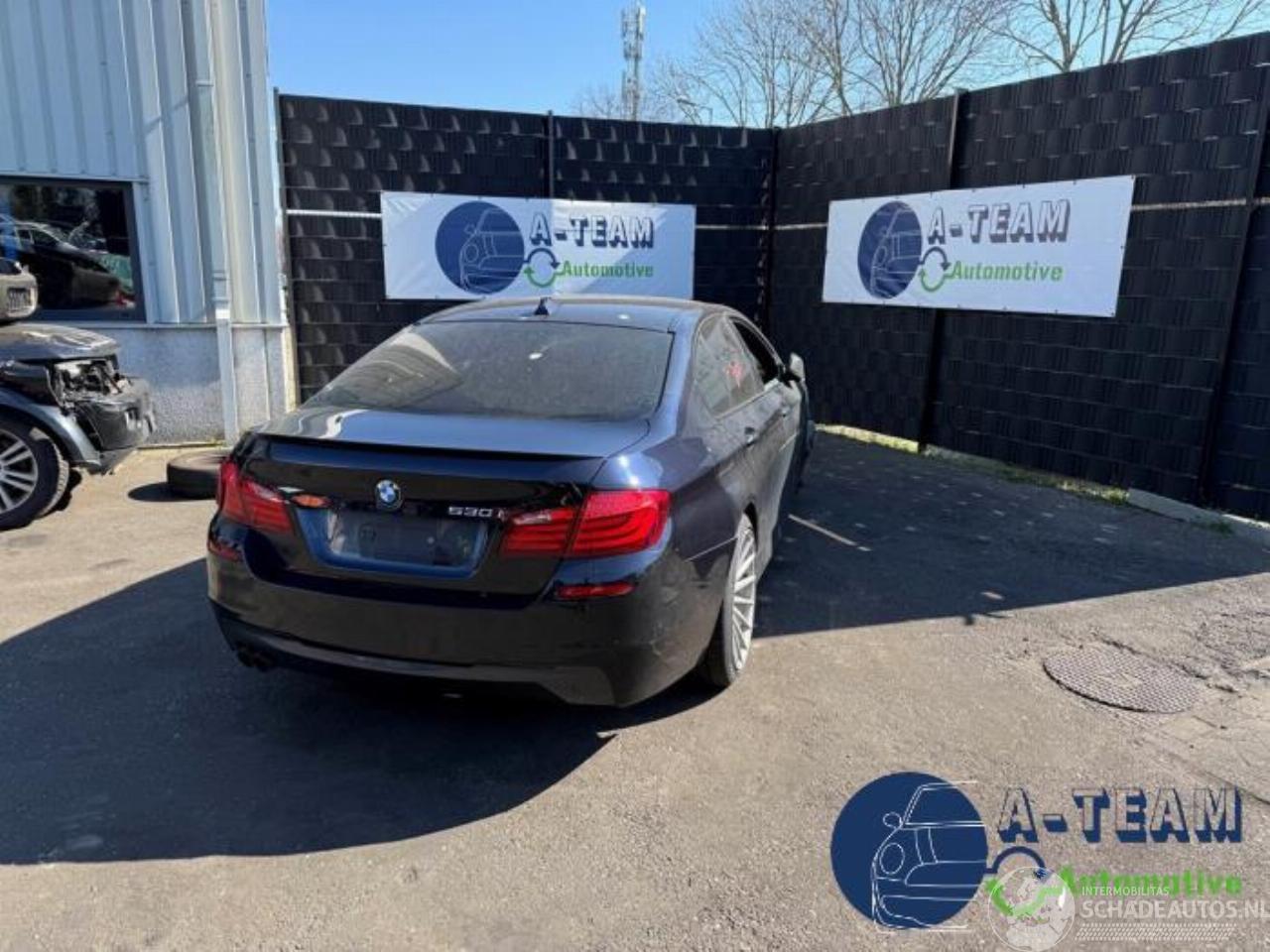 BMW 5-serie 5 serie (F10), Sedan, 2009 / 2016 530i 24V