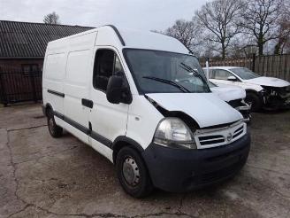 Nissan Interstar  picture 1