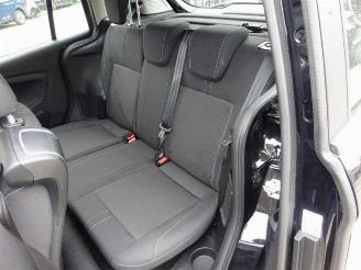 Ford B-Max  picture 12