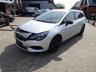 Démontage voiture Opel Astra  2021/6