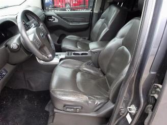 Nissan Navara Navara (D40), Pick-up, 2005 3.0 dCi V6 24V DPF 4x4 picture 13