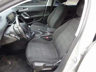 Peugeot 308 308 SW (L4/L9/LC/LJ/LR), Combi 5-drs, 2014 / 2021 1.6 BlueHDi 115 picture 11