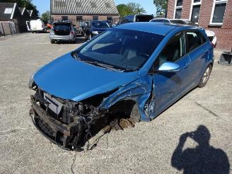 Hyundai I-30 i30 (GDHB5), Hatchback, 2011 1.6 GDI Blue 16V picture 2