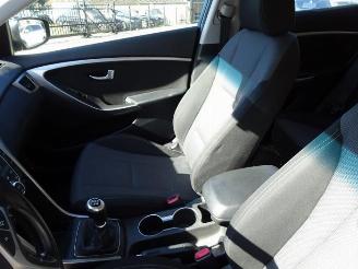 Hyundai I-30 i30 (GDHB5), Hatchback, 2011 1.6 GDI Blue 16V picture 14