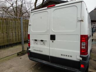 Peugeot Boxer 2.2 hdi picture 2