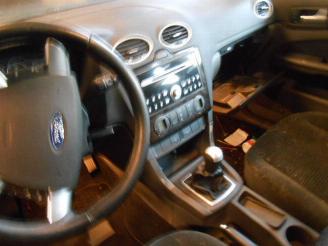 Ford Focus 1.6 tdci 2006 picture 13