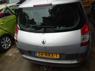 Renault Scenic 1.5 dci picture 12