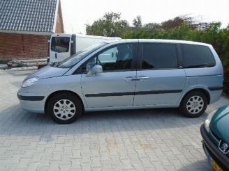 Peugeot 807 2.0 hdi picture 2