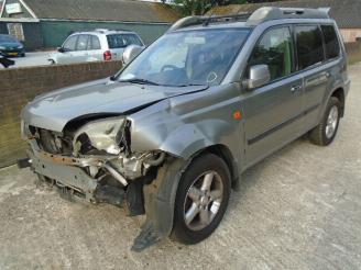 Nissan X-Trail 2.2 dci picture 3
