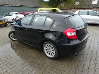 BMW 1-serie 120D picture 4