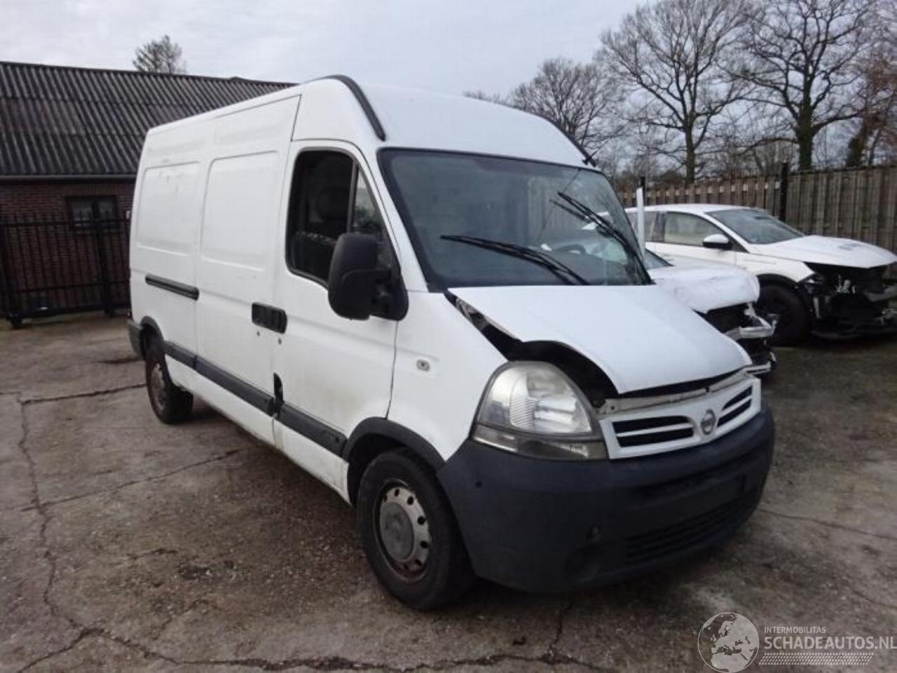 Nissan Interstar 
