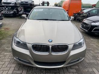 BMW 3-serie 318i picture 2