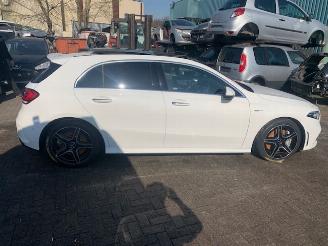 Mercedes A-klasse 35 AMG TURBO 4 MATIC picture 9