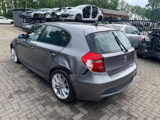 BMW 1-serie 116 I picture 4