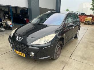 Peugeot 307 sw 1.6 hdi picture 2