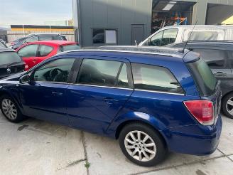 Opel Astra 1.6i picture 3