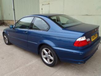 BMW 3-serie 318 coupe picture 4