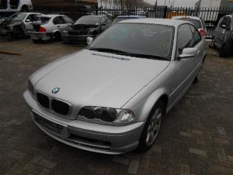 BMW 3-serie 318 coupe picture 2