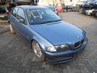 BMW 3-serie 318 i picture 1