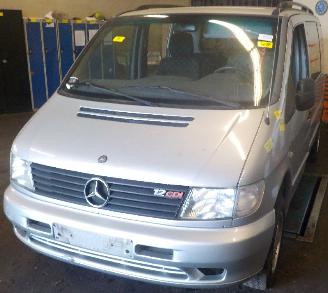 Mercedes Vito Vito (W638) Bus 2.2 CDI 108 16V (OM611.980) [60kW]  (03-1999/08-2003) picture 1
