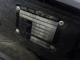 Ssang yong Rexton Rexton SUV 2.7 Xdi RX/RJ 270 16V (M665.925) [120kW]  (08-2004/12-2012)= picture 5