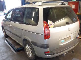 Peugeot 807 807 MPV 2.0 HDi 16V FAP (DW10ATED4(RHM)) [80kW]  (03-2002/12-2006) picture 4