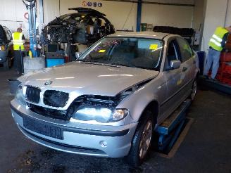 BMW 3-serie 3 serie (E46/4) Sedan 316i 16V (N42-B18A) [85kW]  (02-2002/02-2005) picture 1