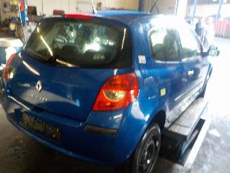 Renault Clio Clio III (BR/CR) Hatchback 1.2 16V TCe 100 (D4F-784(D4F-H7)) [74kW]  (=
05-2007/12-2014) picture 4