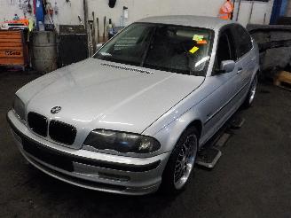  BMW 3-serie 3 serie (E46/4) Sedan 320i 24V (M52TU-B20) [110kW]  (03-1998/09-2000) 1998