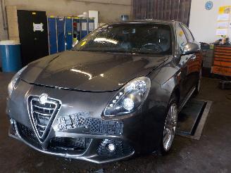  Alfa Romeo Giulietta Giulietta (940) Hatchback 2.0 JTDm 16V 170 (940.A.4000) [125kW]  (04-2=
010/...) 2012