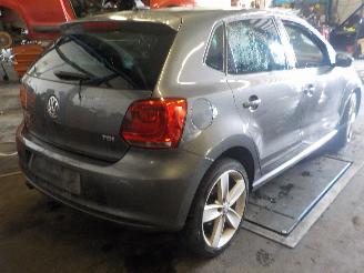 Volkswagen Polo Polo (6R) Hatchback 1.6 TDI 16V 90 (CAYB(Euro 5)) [66kW]  (06-2009/05-=
2014) picture 4