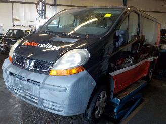 disassembly commercial vehicles Renault Trafic Trafic New (FL) Van 1.9 dCi 82 16V (F9Qt-762) [60kW]  (03-2001/09-2006=
) 2002/6
