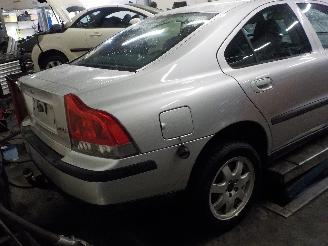 Volvo S-60 S60 I (RS/HV) 2.4 20V 140 (B5244S2) [103kW]  (07-2000/04-2010) picture 3