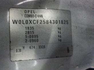 Opel Combo Combo (Corsa C) Van 1.3 CDTI 16V (Z13DTJ(Euro 4)) [55kW]  (10-2005/02-=
2012) picture 5