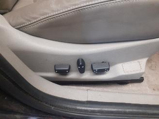 Citroën C5 C5 II Berline (RC) Hatchback 2.0 16V (EW10A(RFJ)) [104kW]  (09-2004/03=
-2008) picture 9