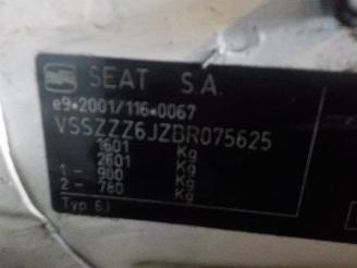 Seat Ibiza Ibiza IV (6J5) Hatchback 5-drs 1.2 TDI Ecomotive (CFWA) [55kW]  (06-20=
10/03-2012) picture 5