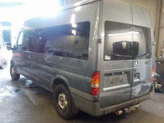 Ford Transit Transit FWD Bus 2.0 TDCi 16V (FIFA) [92kW]  (08-2002/05-2006) picture 4