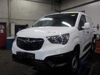 demontáž dodávky Opel Combo Combo Cargo Van 1.6 CDTI 75 (B16DTL(DV6FE)) [55kW]  (06-2018/...) 2019/1